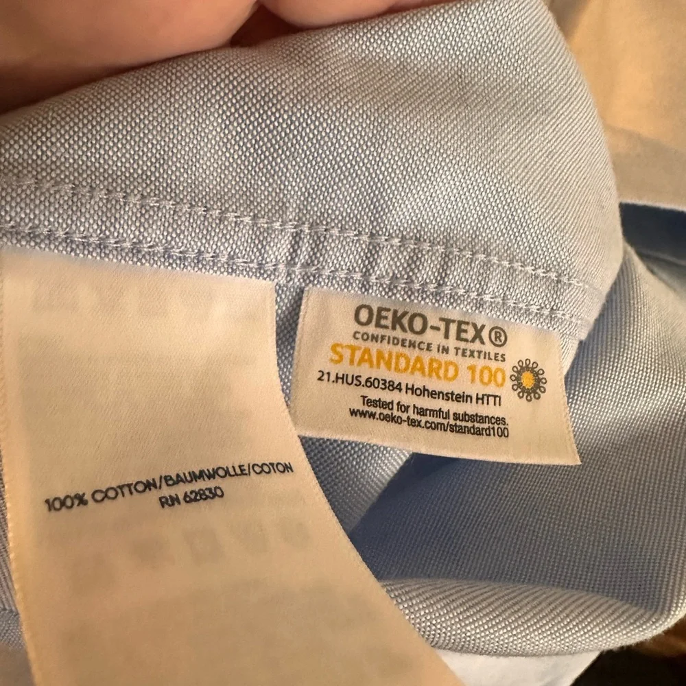 Like new! No Iron Button Down Oxford Shirt - light blue 16.5 x 33 - Picture 7 of 9